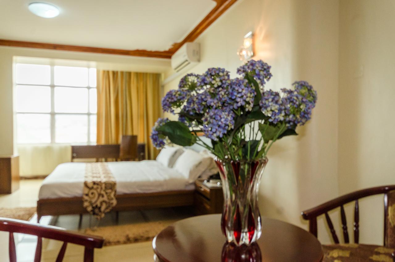 Mt. Zion Hotel คัมพาลา ภายนอก รูปภาพ