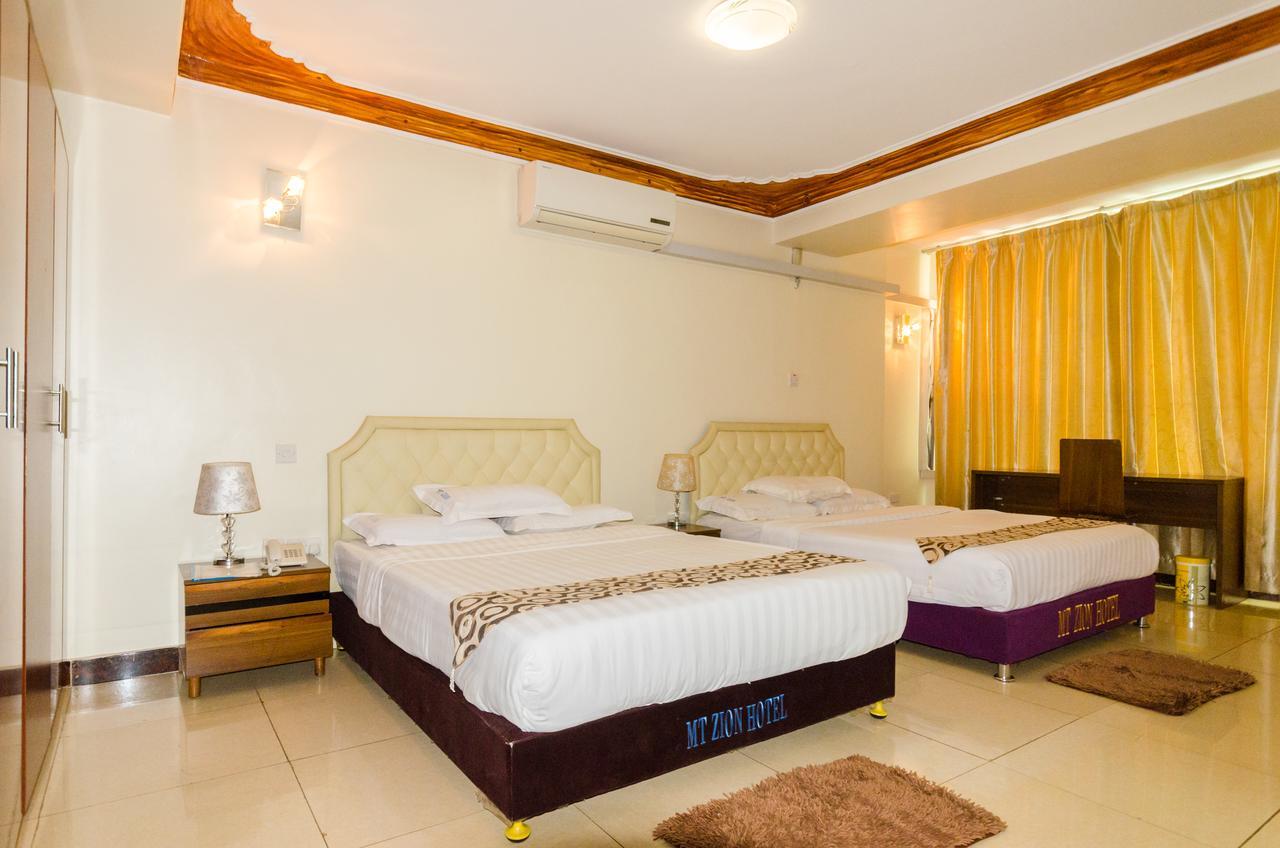 Mt. Zion Hotel คัมพาลา ภายนอก รูปภาพ